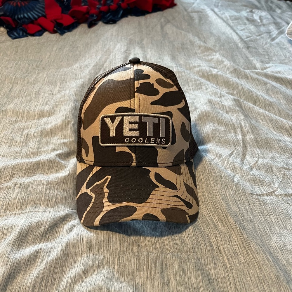 Yeti Camo Hat